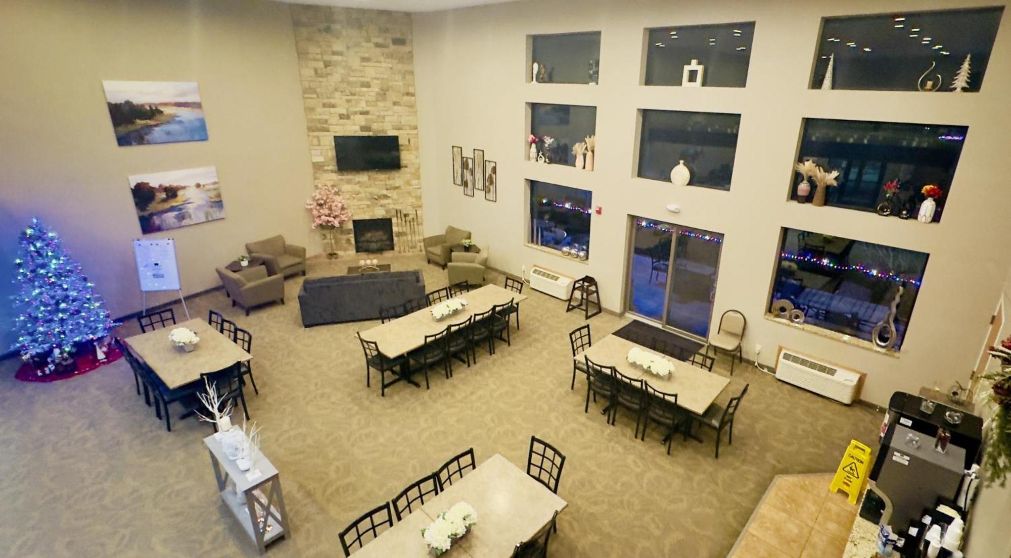 Qube Hotel - Polk City Bagian luar foto